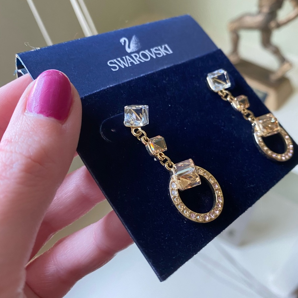 SWAROVSKI GOLD CIRCLE CUBE EARRINGS AND BRACELET